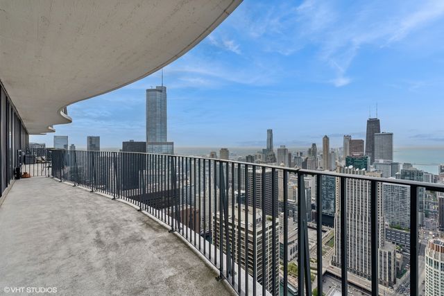 225 N Columbus Drive 6204, Chicago, IL 60601