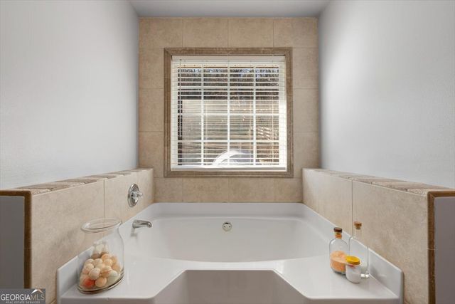 80 Windchase Court, Dallas, GA 30132