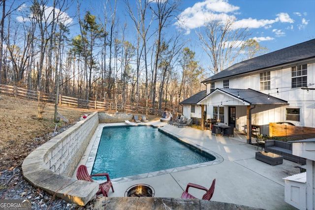 80 Windchase Court, Dallas, GA 30132