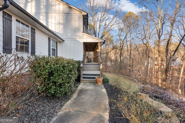 80 Windchase Court, Dallas, GA 30132