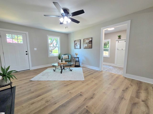 508 Tindal Road, Greenville, SC 29617