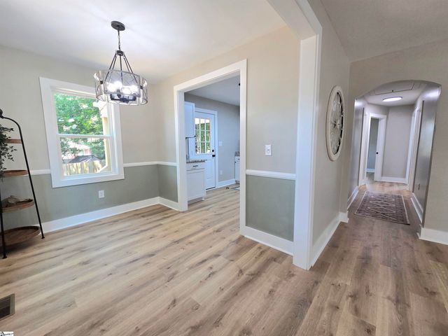 508 Tindal Road, Greenville, SC 29617