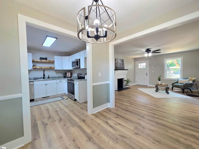 508 Tindal Road, Greenville, SC 29617