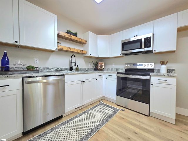 508 Tindal Road, Greenville, SC 29617