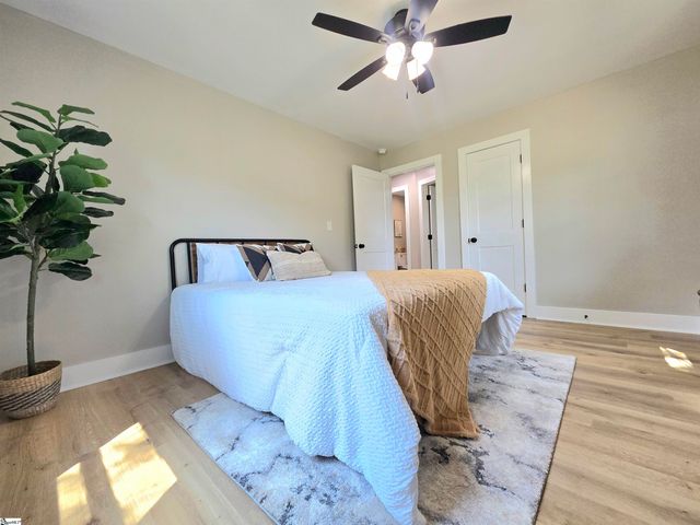 508 Tindal Road, Greenville, SC 29617