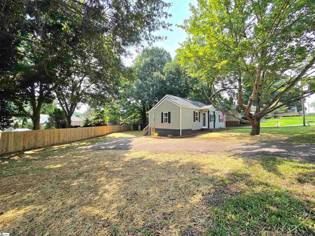 508 Tindal Road, Greenville, SC 29617
