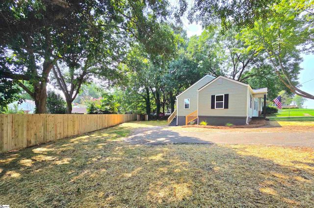 508 Tindal Road, Greenville, SC 29617