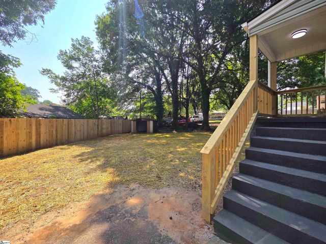 508 Tindal Road, Greenville, SC 29617