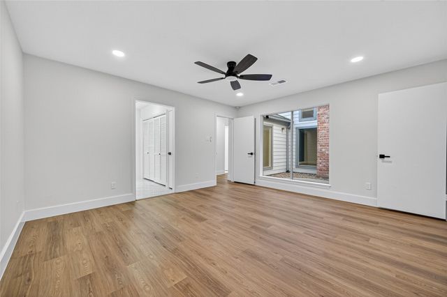 12210 Waldemar Drive, Houston, TX 77077