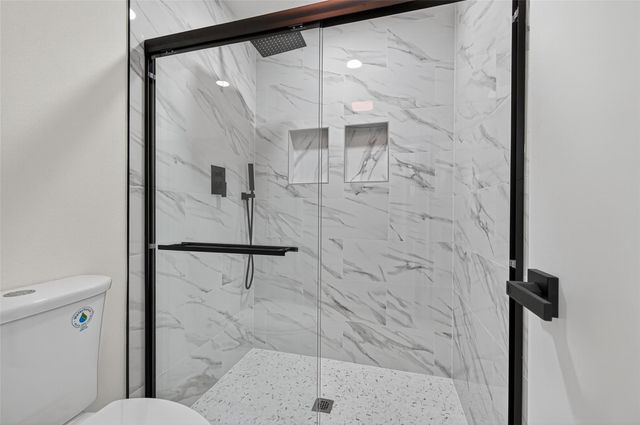 12210 Waldemar Drive, Houston, TX 77077