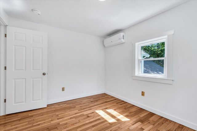 3 Viber Lane 1, Teaticket, MA 02536