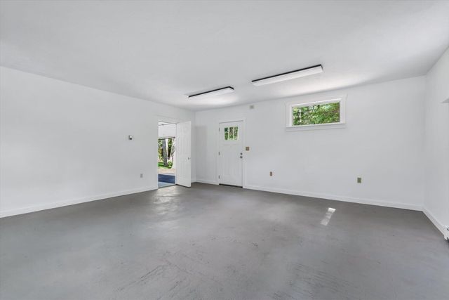 3 Viber Lane 1, Teaticket, MA 02536