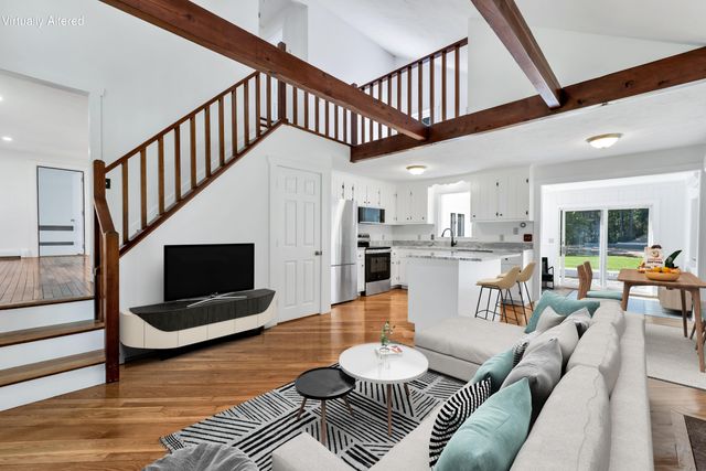 3 Viber Lane 1, Teaticket, MA 02536