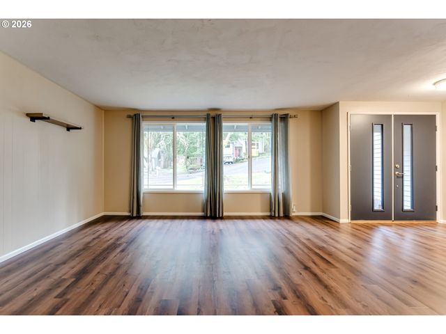 2665 E WILSHIRE Dr, Eugene, OR 97405