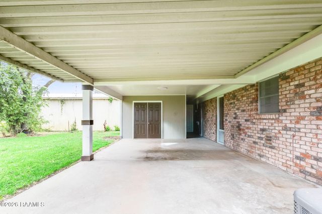 215 Hibiscus Street, Opelousas, LA 70570