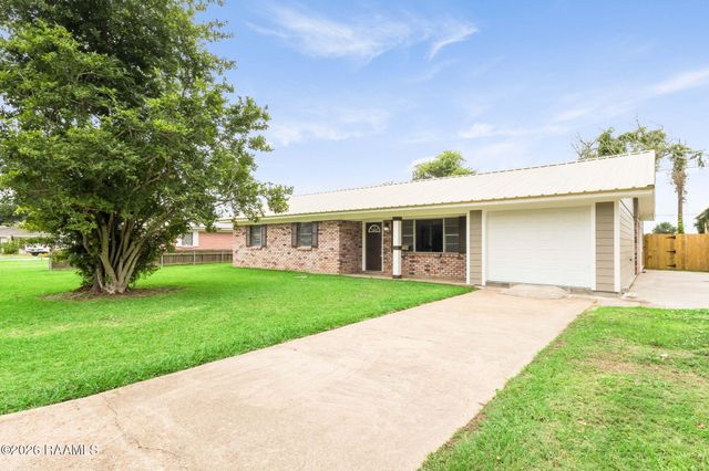 215 Hibiscus Street, Opelousas, LA 70570