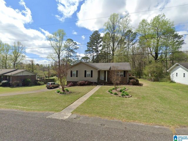 608 MEADOW PLACE, Gardendale, AL 35071