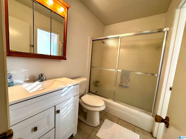 608 MEADOW PLACE, Gardendale, AL 35071