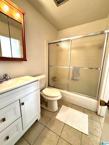 608 MEADOW PLACE, Gardendale, AL 35071