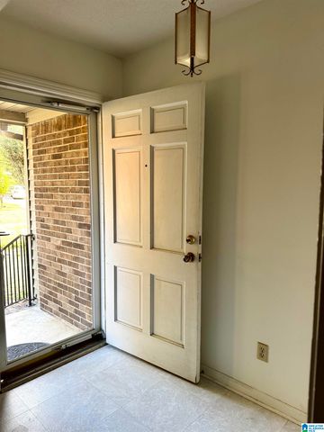 608 MEADOW PLACE, Gardendale, AL 35071