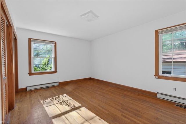 207 Beechwood DR, Suffolk, VA 23434