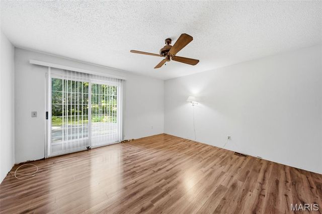 5615 Wieland Drive, St Louis, MO 63128