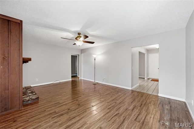5615 Wieland Drive, St Louis, MO 63128