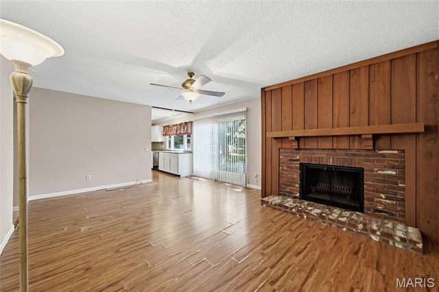 5615 Wieland Drive, St Louis, MO 63128