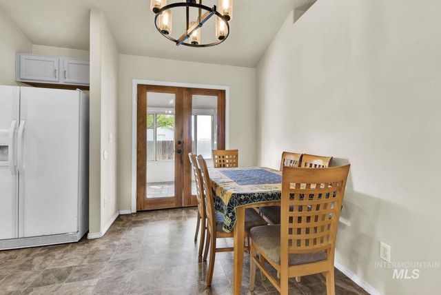 11793 Shelburne, Caldwell, ID 83605