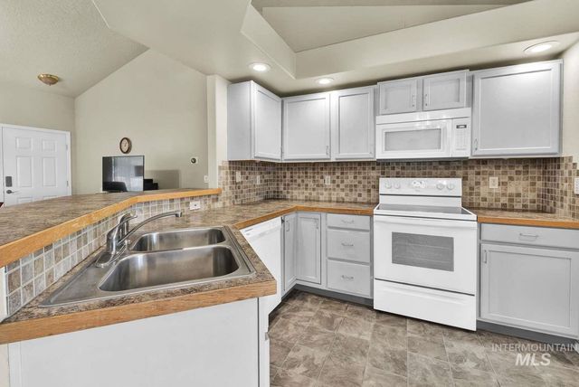 11793 Shelburne, Caldwell, ID 83605