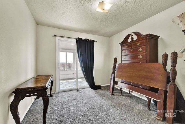 11793 Shelburne, Caldwell, ID 83605