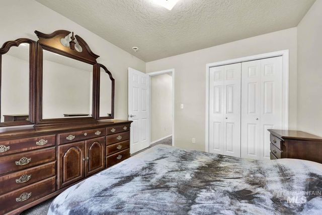 11793 Shelburne, Caldwell, ID 83605