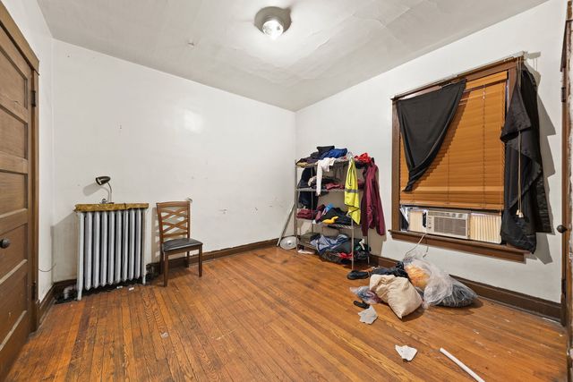 12045 S Eggleston Avenue, Chicago, IL 60628