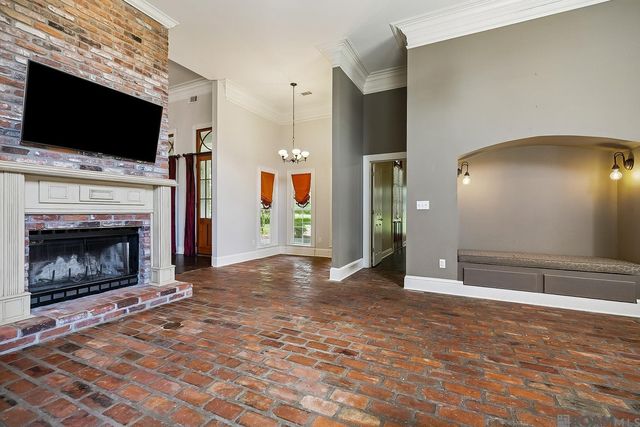 11901 Foxshire Ct, Baton Rouge, LA 70815