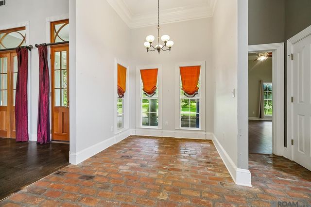 11901 Foxshire Ct, Baton Rouge, LA 70815
