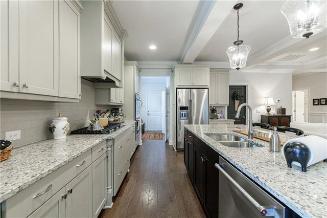 137 Sweetbriar Farms Road, Woodstock, GA 30188