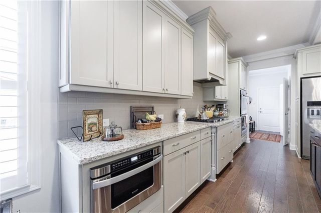 137 Sweetbriar Farms Road, Woodstock, GA 30188