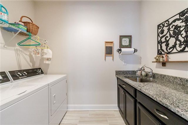 137 Sweetbriar Farms Road, Woodstock, GA 30188