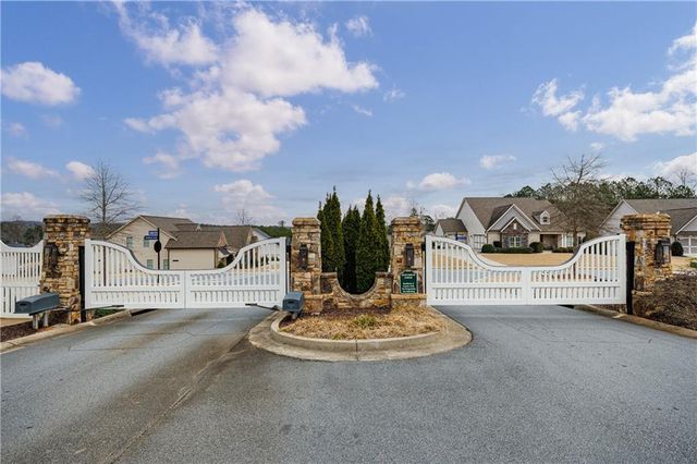 137 Sweetbriar Farms Road, Woodstock, GA 30188