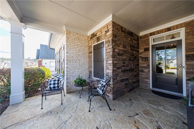 137 Sweetbriar Farms Road, Woodstock, GA 30188