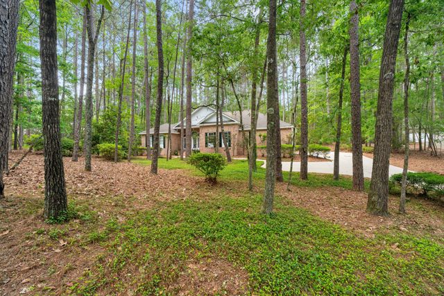 28 Canebrake Blvd., Hattiesburg, MS 39402