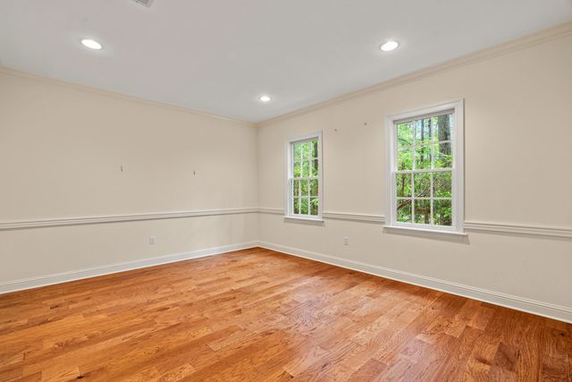 28 Canebrake Blvd., Hattiesburg, MS 39402