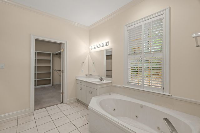 28 Canebrake Blvd., Hattiesburg, MS 39402