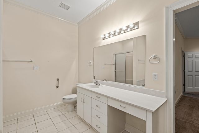 28 Canebrake Blvd., Hattiesburg, MS 39402