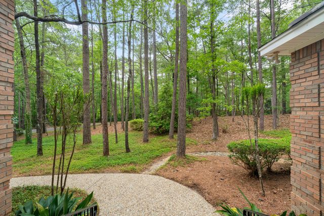 28 Canebrake Blvd., Hattiesburg, MS 39402