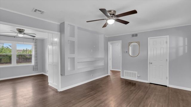 33 S 108th East Avenue, Tulsa, OK 74128
