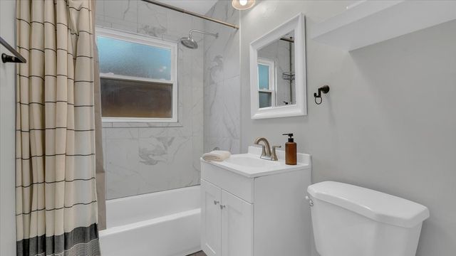 33 S 108th East Avenue, Tulsa, OK 74128