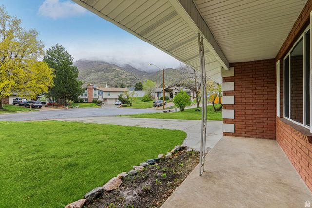 2826 E BRINTON CIR, Layton, UT 84040