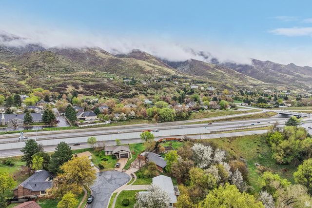2826 E BRINTON CIR, Layton, UT 84040