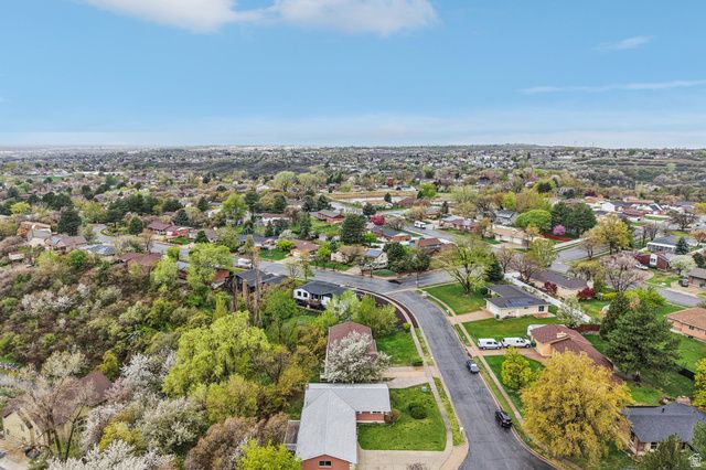 2826 E BRINTON CIR, Layton, UT 84040